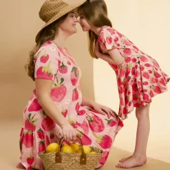 Ma-ia Family Fragola-mekko lyhythihainen roosa