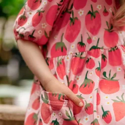 Ma-ia Family Fragola-mekko roosa