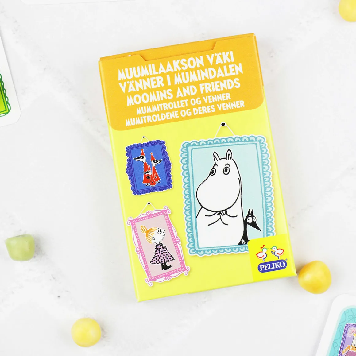 Muumi Muumilaakson väki -korttipeli